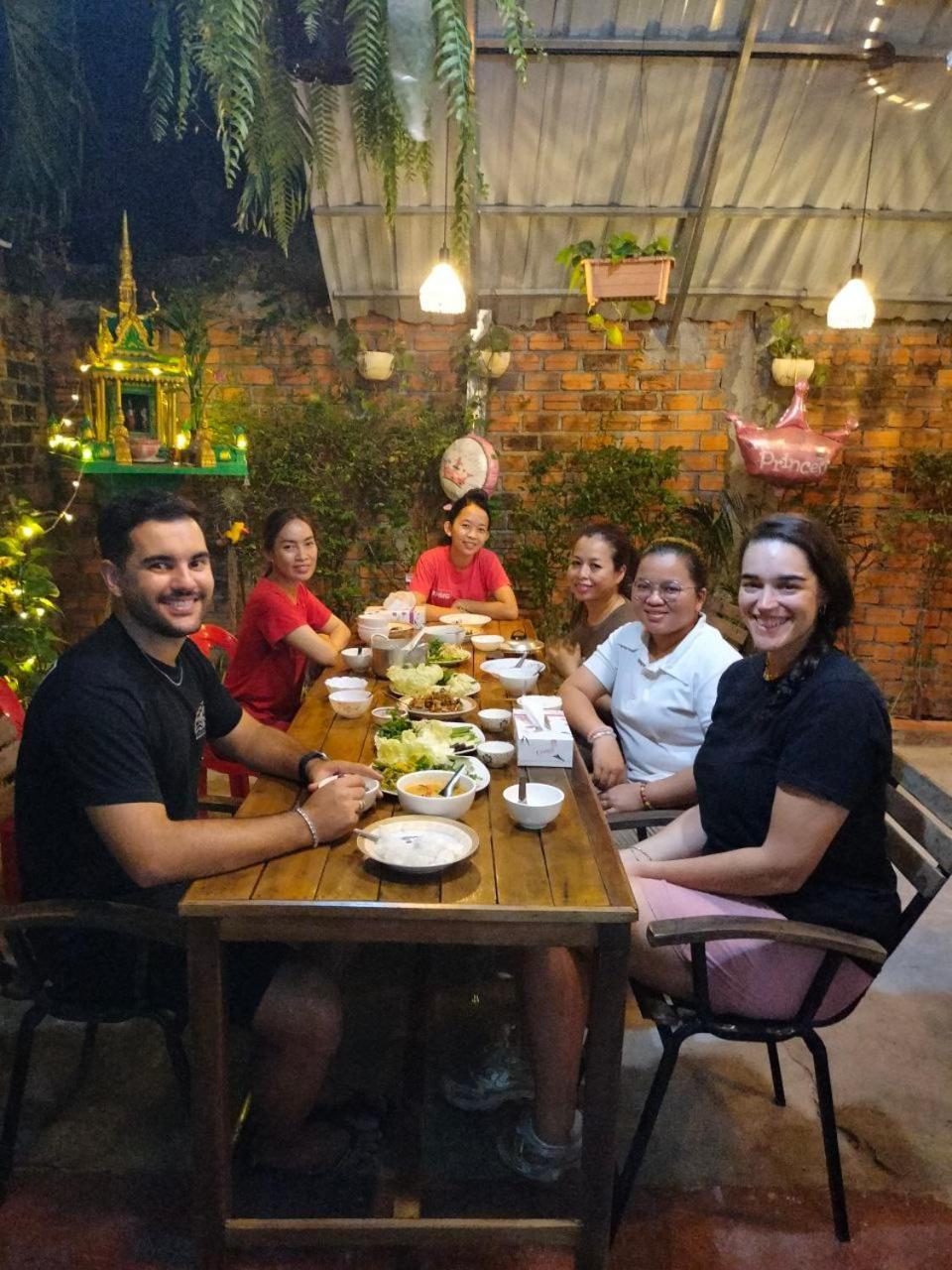 Apartament Davyta House Siem Reap Zewnętrze zdjęcie